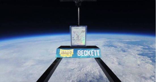 可梦卡牌送上太空：只为证明保护套强度PG